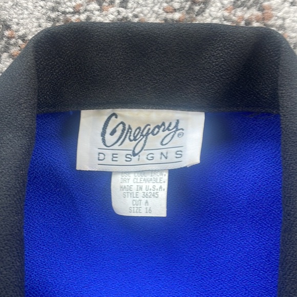 Gregory Designs Vintage Two Piece Skirt Suit Set Blue & Black 16 - Picture 3 of 10